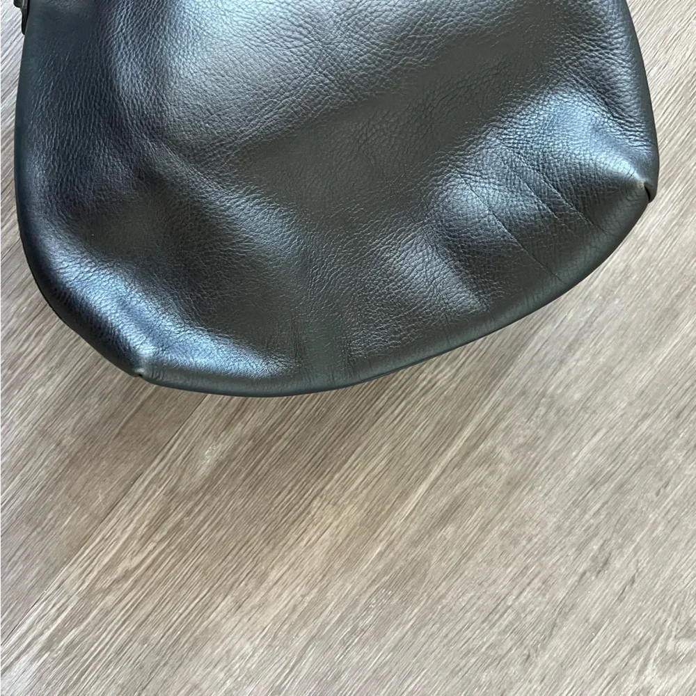 Madewell The Transport Crossbody Leather Bag in Black One Size - Picture 13 of 13